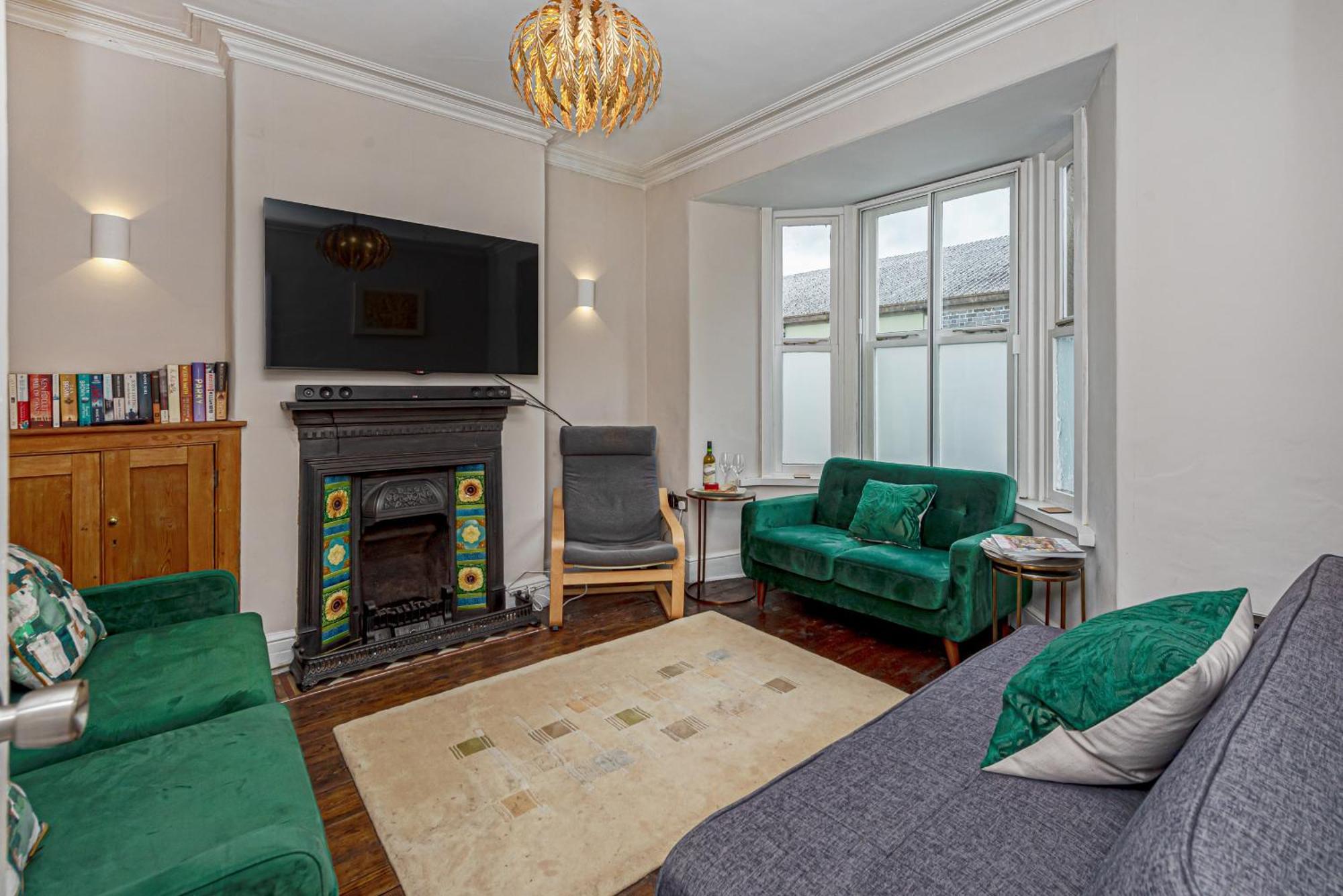 Character Townhouse In Town Centre & Superb Views Villa Dolgellau Luaran gambar